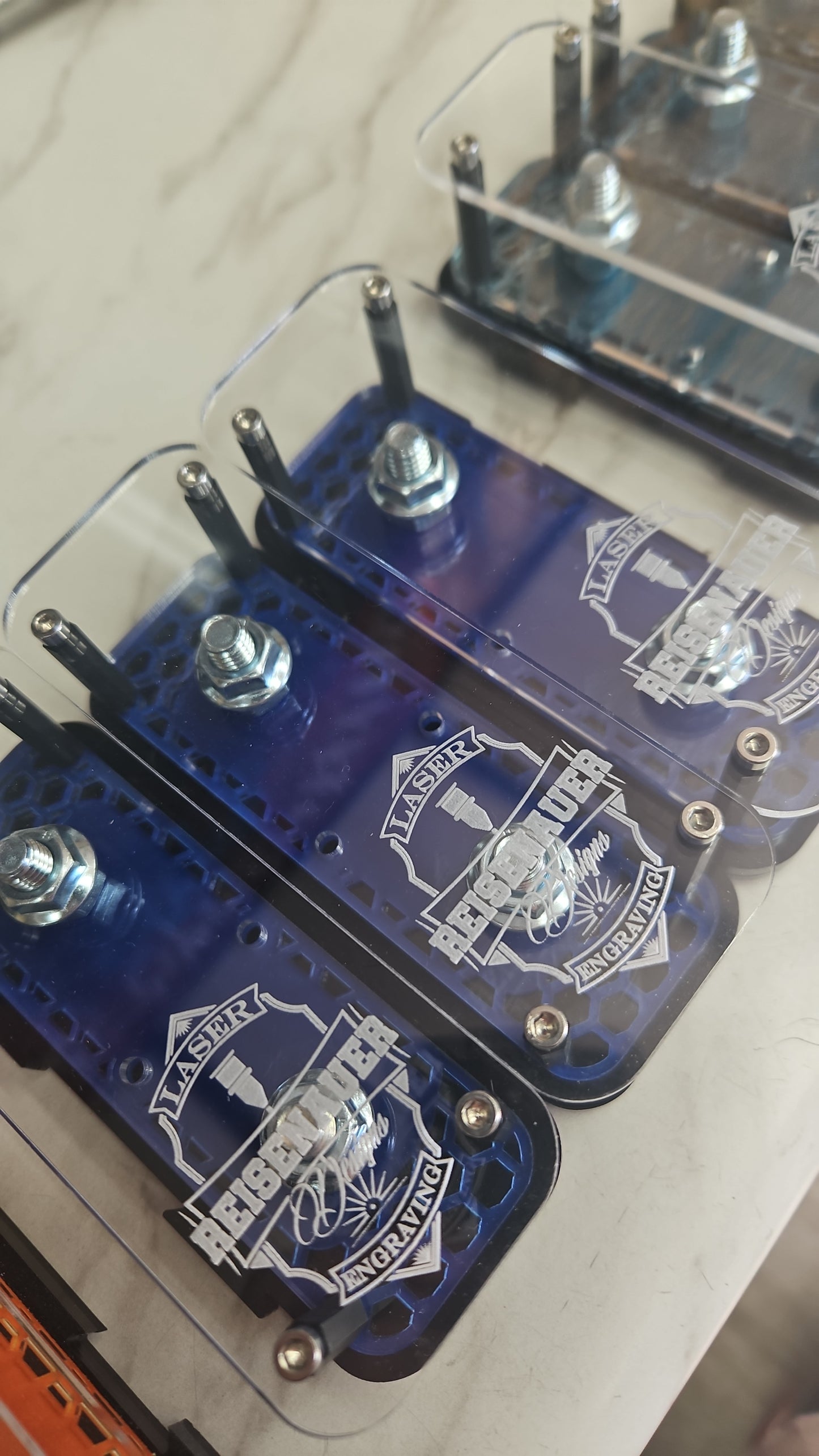 Single Linkable base Fuseblocks